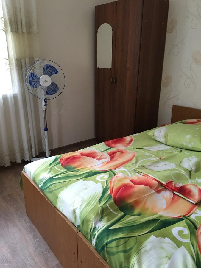 Guesthouse Milena Leselidze Eksteriør billede