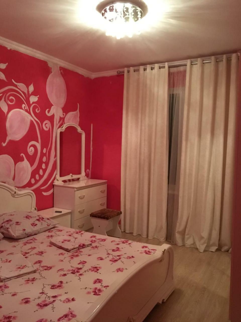 Guesthouse Milena Leselidze Eksteriør billede